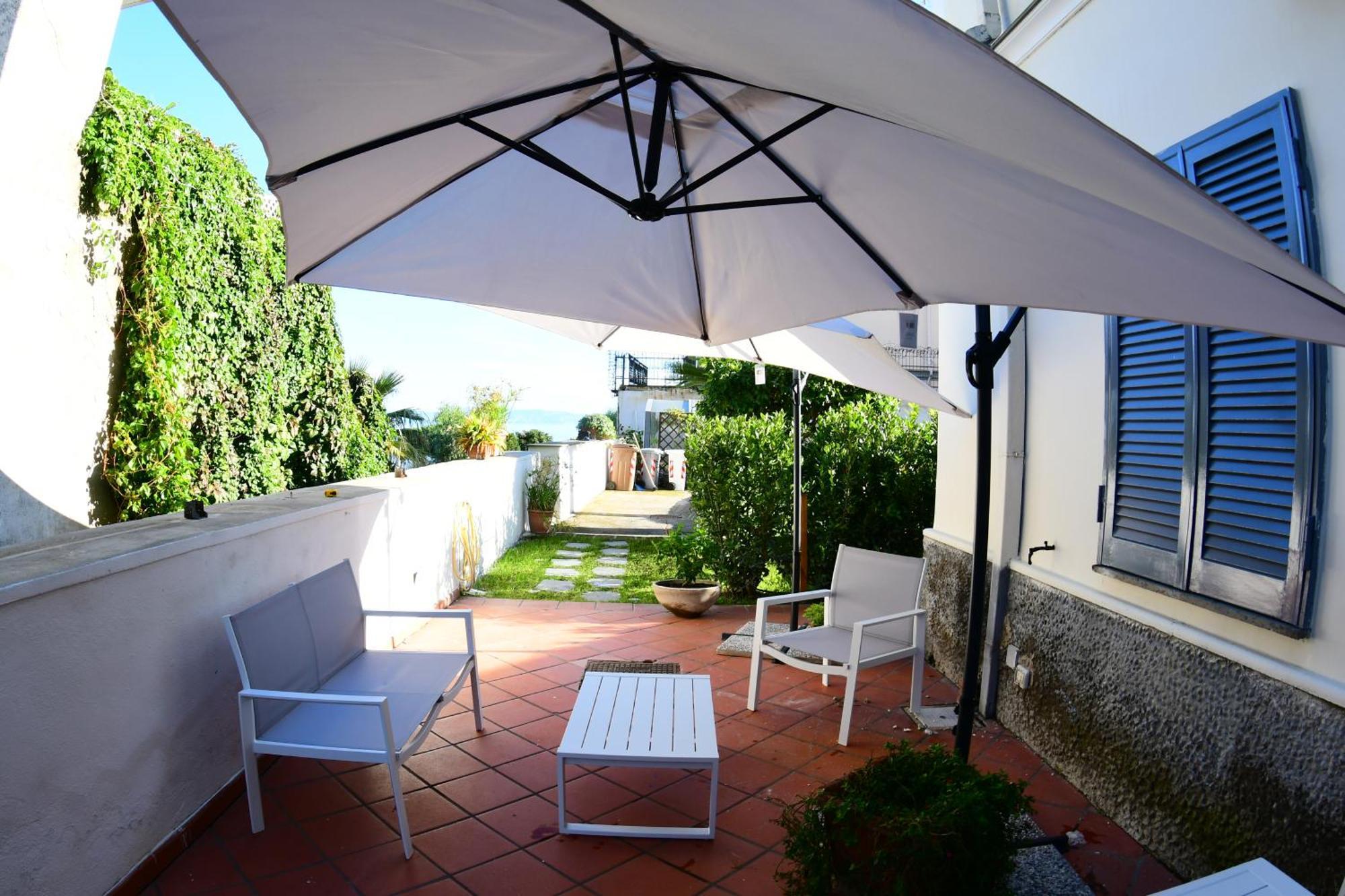 Casa Giulia Azzurra Sirena *